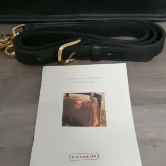 Coach Willis Handbag NWOTS VINTAGE ๐ค๐ค๐ค๐ค - Picture 3 of 11